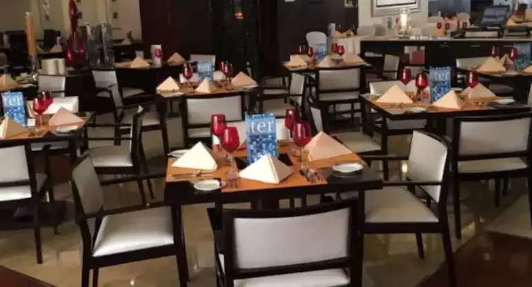 Entre Nous - Novotel World Trade Centre venue image